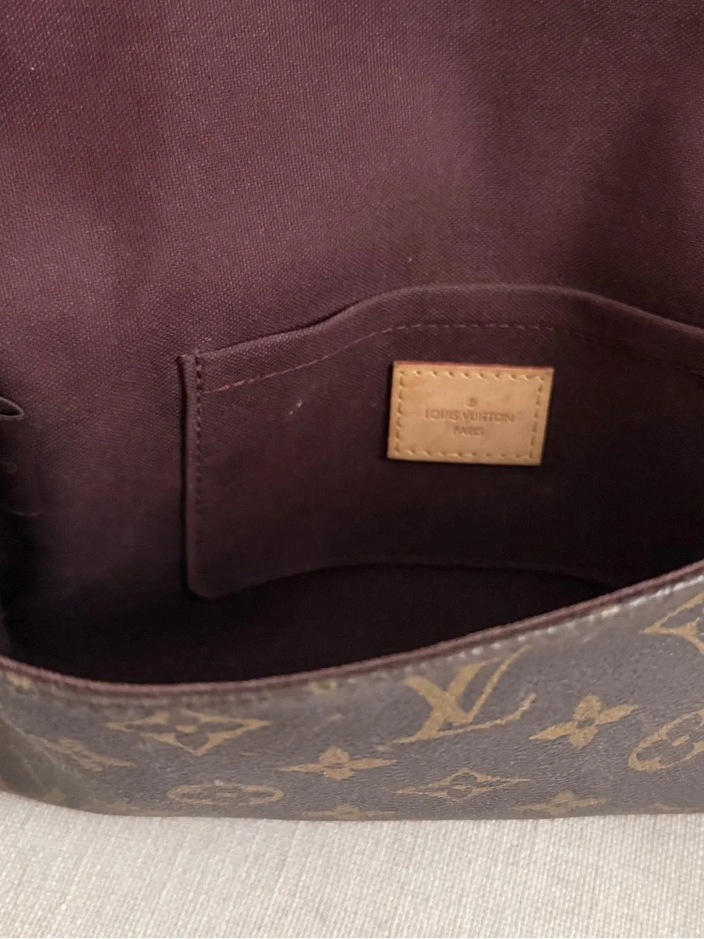 Louis Vuitton Monogram Crossbody with Tan Strap and Gold Chain